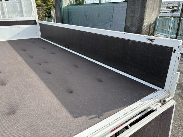 日野 デュトロ 小型 平ボディ 2RG-XZU605M(96094) 11枚目