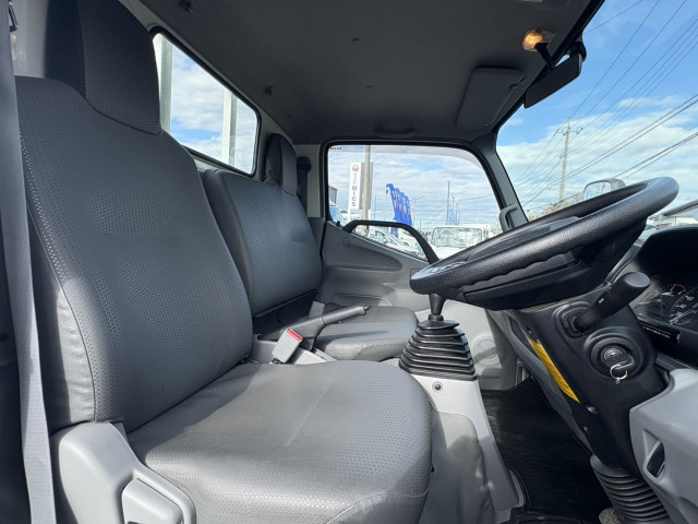 日野 デュトロ 小型 平ボディ 2RG-XZU605M(96094) 20枚目