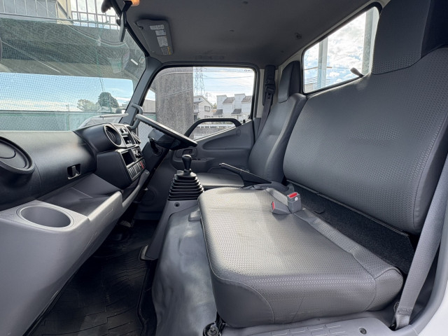 日野 デュトロ 小型 平ボディ 2RG-XZU605M(96094) 25枚目