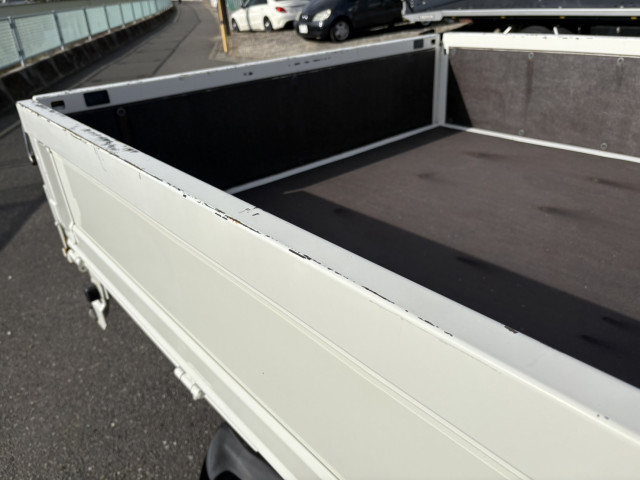 日野 デュトロ 小型 平ボディ 2RG-XZU605M(96094) 39枚目