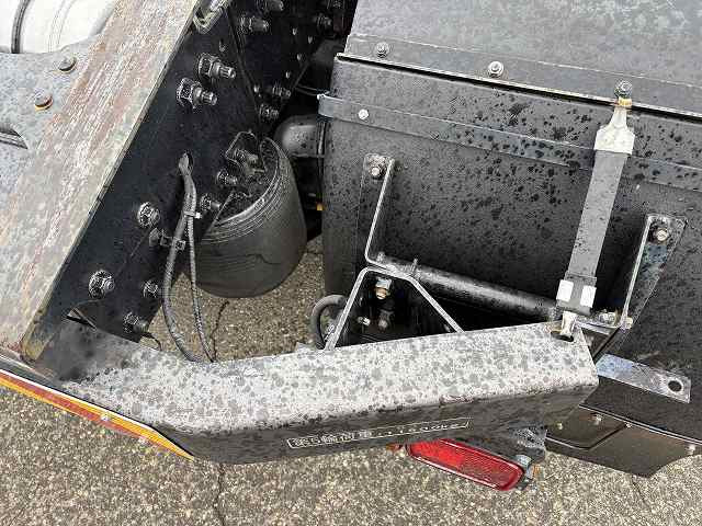 日野 プロフィア 大型 トラクタ（シングル） QPG-SH1EDDG(96101) 11枚目