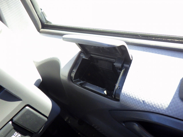 いすゞ エルフ 小型 平ボディ TPG-NPR85AR(96107) 24枚目