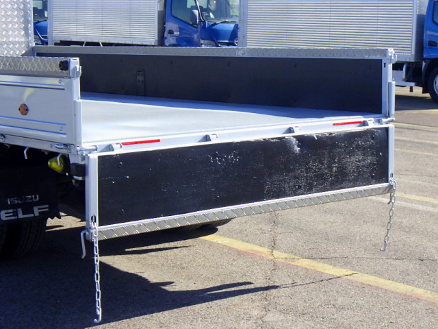 いすゞ エルフ 小型 平ボディ TPG-NPR85AR(96107) 45枚目