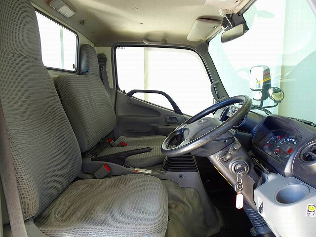 日野 デュトロ 小型 平ボディ TKG-XZU675M(96108) 6枚目