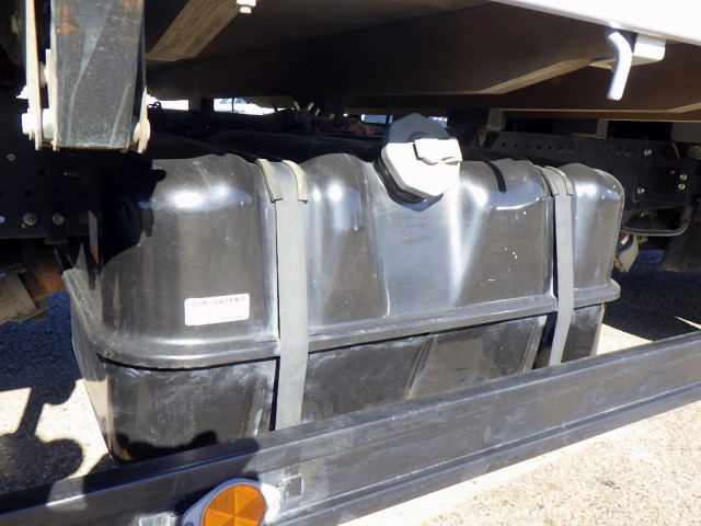 いすゞ エルフ 小型 平ボディ TPG-NPR85AR(96107) 50枚目