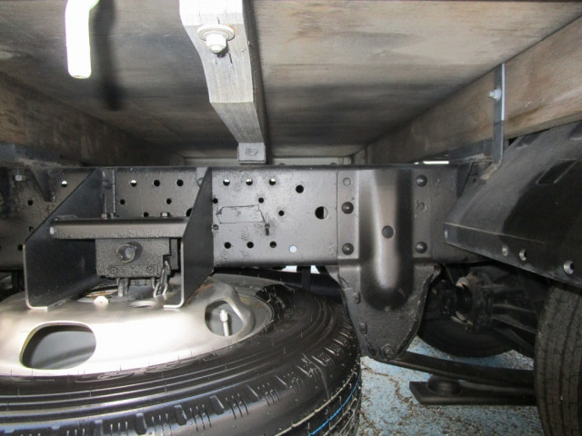 いすゞ エルフ 小型 平ボディ TRG-NJR85A(96110) 25枚目