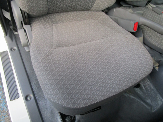 いすゞ エルフ 小型 平ボディ TRG-NJR85A(96110) 36枚目