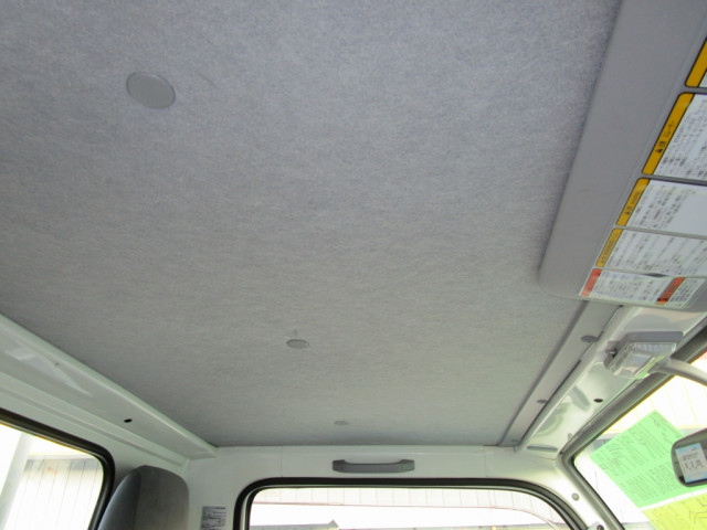 いすゞ エルフ 小型 平ボディ TRG-NJR85A(96110) 41枚目