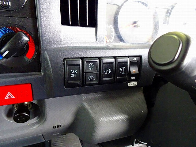 いすゞ エルフ 小型 Wキャブ TRG-NJR85A(96114) 11枚目