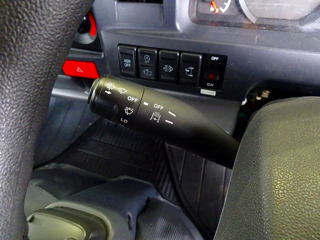 いすゞ エルフ 小型 Wキャブ TRG-NJR85A(96114) 16枚目