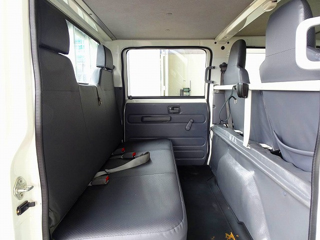 いすゞ エルフ 小型 Wキャブ TRG-NJR85A(96114) 19枚目