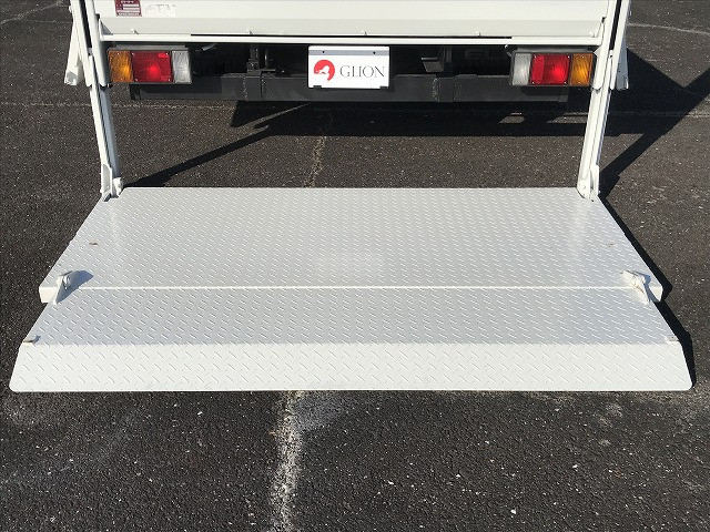 いすゞ エルフ 小型 平ボディ TRG-NPR85AR(96115) 17枚目