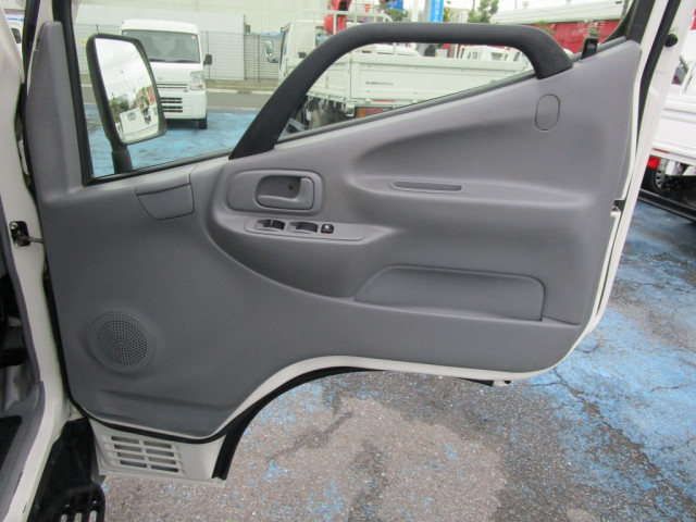 トヨタ ダイナ 小型 平ボディ ABF-TRY230(96117) 34枚目