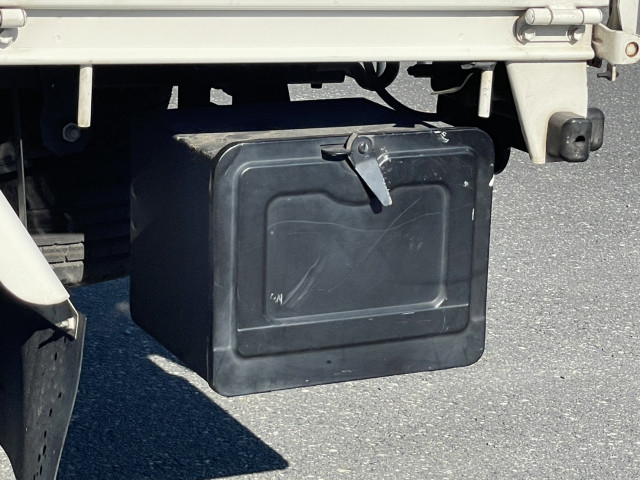 トヨタ ダイナ 小型 平ボディ ABF-TRY220(96121) 9枚目