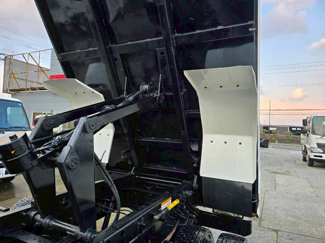 日野 レンジャー 中型 土砂ダンプ 2KG-FC2ABA(96120) 12枚目