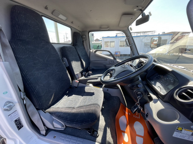 トヨタ ダイナ 小型 平ボディ ABF-TRY220(96121) 17枚目