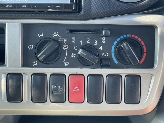 トヨタ ダイナ 小型 平ボディ ABF-TRY220(96121) 25枚目