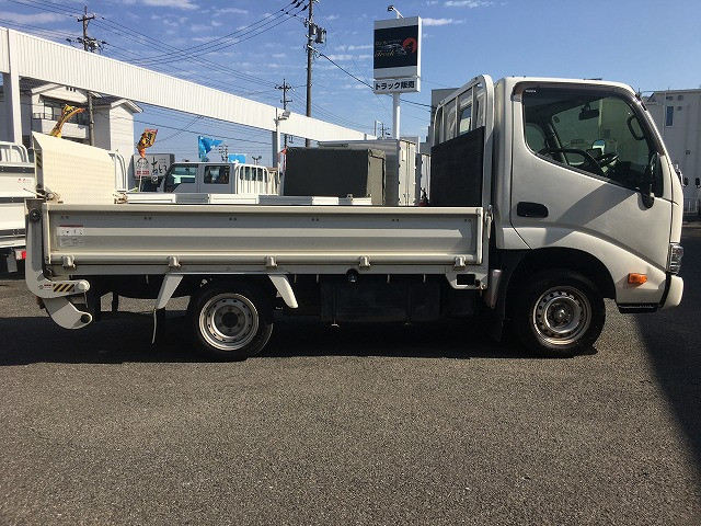 トヨタ トヨエース 小型 平ボディ ABF-TRY220(96123) 5枚目