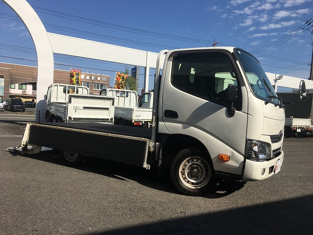 トヨタ トヨエース 小型 平ボディ ABF-TRY220(96123) 10枚目