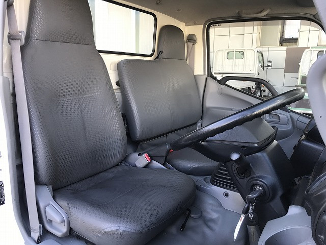 日野 デュトロ 小型 平ボディ TKG-XZC605M(96127) 33枚目