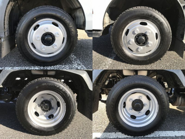 日野 デュトロ 小型 平ボディ TKG-XZC605M(96127) 41枚目