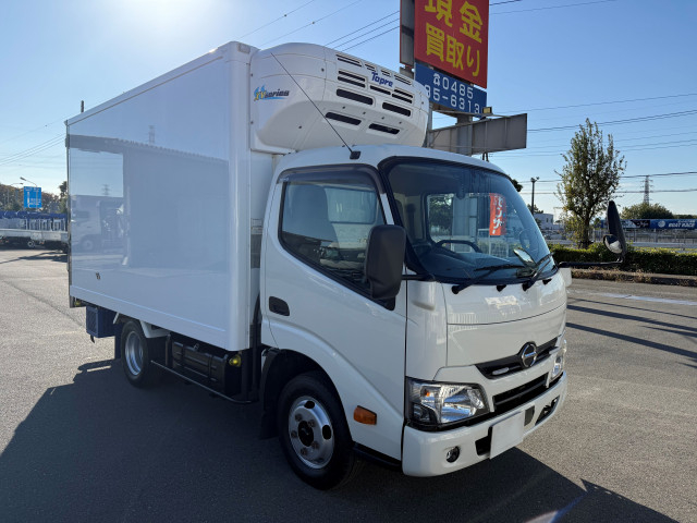 日野 デュトロ 小型 冷凍冷蔵バン TPG-XZC605M(96128) 3枚目
