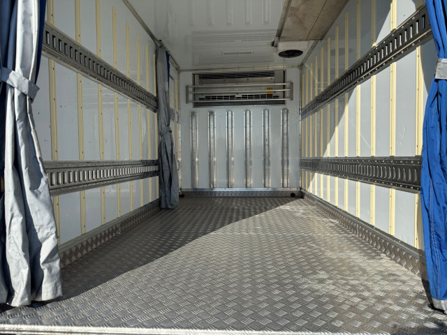 日野 デュトロ 小型 冷凍冷蔵バン TPG-XZC605M(96128) 11枚目