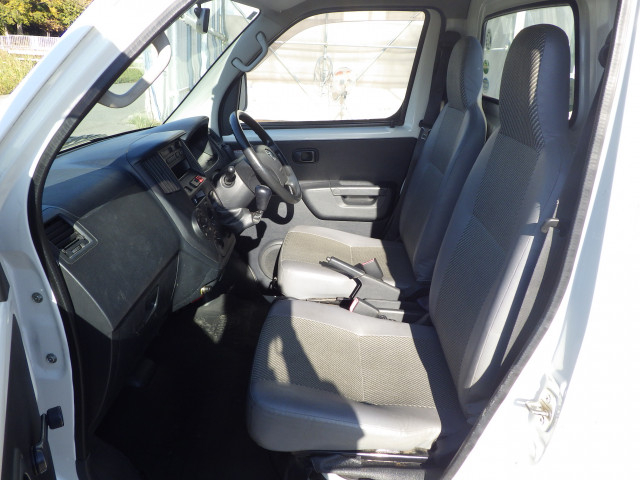 トヨタ タウンエース 小型 平ボディ DBF-S402U(96129) 8枚目