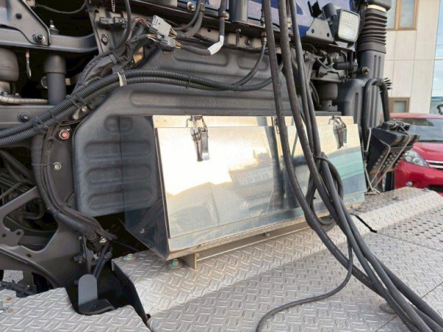 日野 プロフィア 大型 トラクタ（シングル） QPG-SH1EDDG(96131) 10枚目