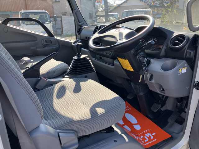 トヨタ トヨエース 小型 平ボディ TKG-XZU685(96133) 5枚目