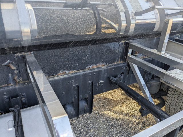 三菱ふそう スーパーグレート 大型 タンクローリー 2PG-FU74GY(96132) 25枚目