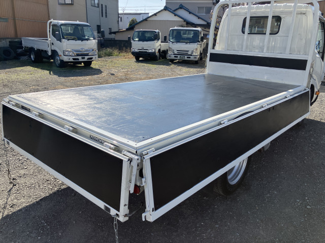 トヨタ トヨエース 小型 平ボディ TKG-XZU685(96133) 18枚目