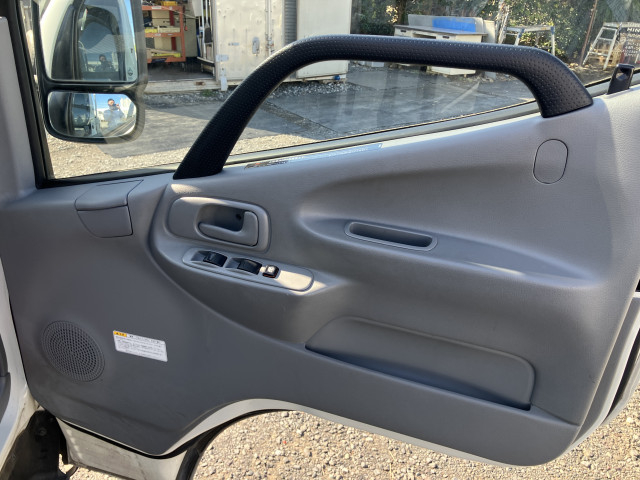 トヨタ トヨエース 小型 平ボディ TKG-XZU685(96133) 24枚目