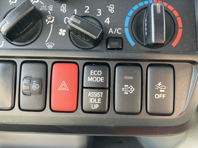 トヨタ トヨエース 小型 平ボディ TKG-XZU685(96133) 29枚目