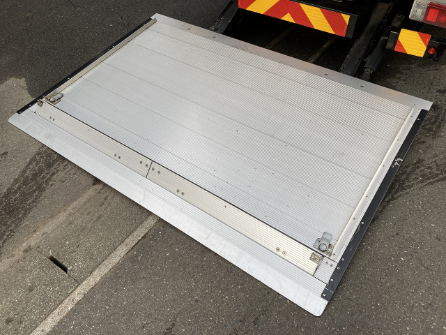 日野 デュトロ 小型 アルミバン TKG-XZU720M(96134) 3枚目