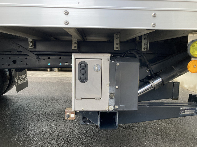 日野 デュトロ 小型 アルミバン TKG-XZU720M(96134) 8枚目