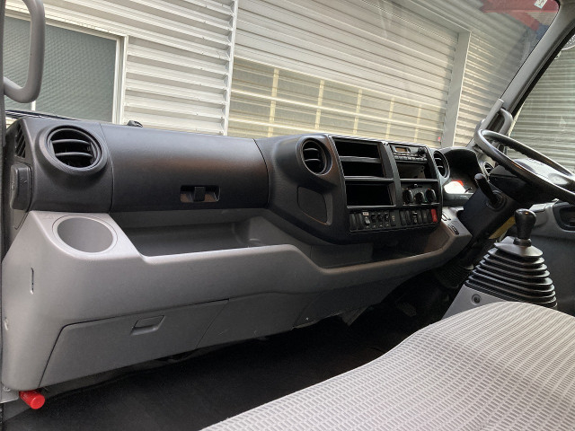 日野 デュトロ 小型 アルミバン TKG-XZU720M(96134) 18枚目