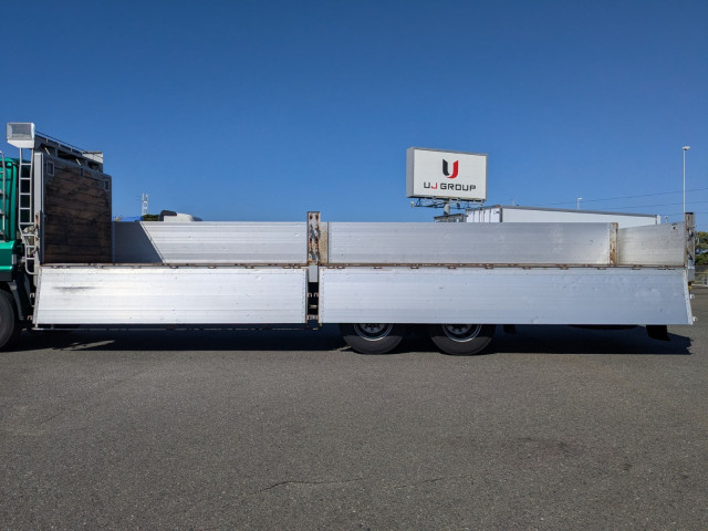 いすゞ ギガ 大型 平ボディ QKG-CYL77B(96135) 19枚目