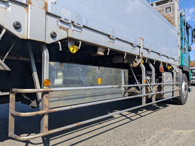 いすゞ ギガ 大型 平ボディ QKG-CYL77B(96135) 34枚目