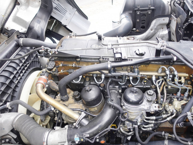 三菱ふそう スーパーグレート 大型 アルミウィング 2PG-FS74HZ(96136) 10枚目