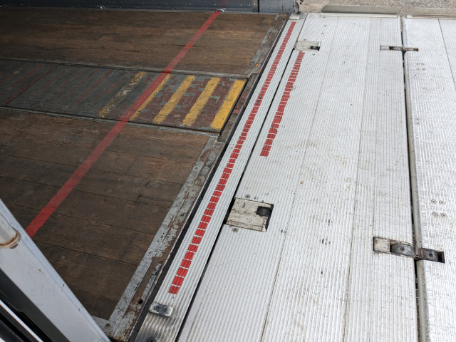 三菱ふそう スーパーグレート 大型 アルミウィング QPG-FS64VZ(96140) 12枚目