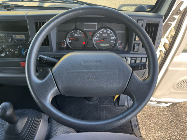 マツダ タイタン 小型 Wキャブ TRG-LHR85A(96141) 16枚目