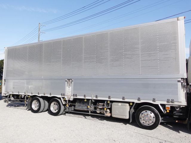 UDトラックス（日産） クオン 大型 アルミウィング QPG-CG5ZE(96144) 6枚目