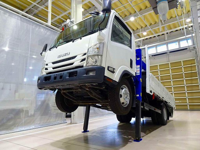 いすゞ エルフ 小型 クレーン付き TPG-NPR85YN(96147) 1枚目