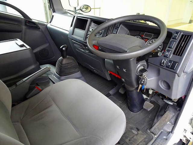 いすゞ エルフ 小型 クレーン付き TPG-NPR85YN(96147) 9枚目