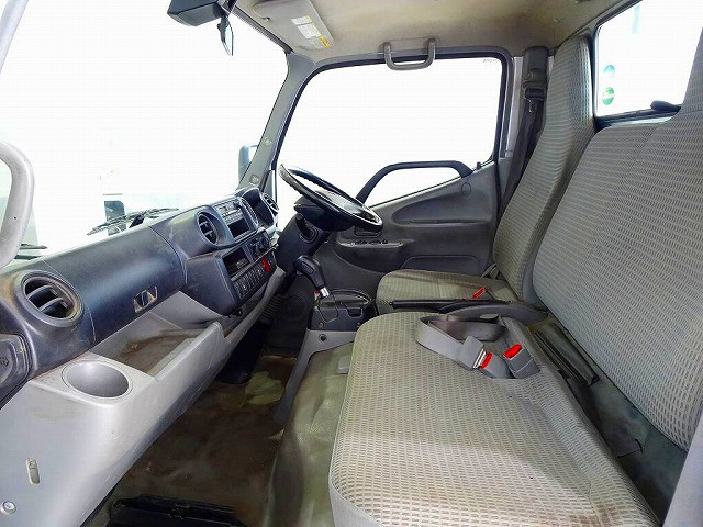 トヨタ トヨエース 小型 平ボディ TKG-XZC605(96150) 8枚目