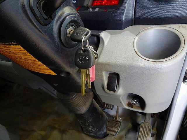 トヨタ トヨエース 小型 平ボディ TKG-XZC605(96150) 15枚目