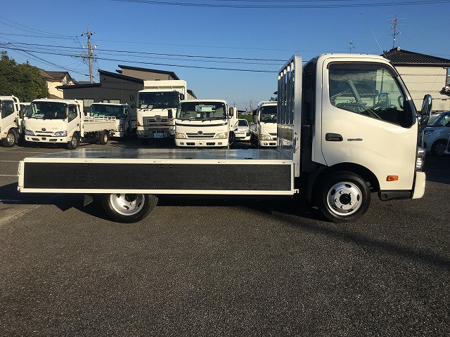 日野 デュトロ 小型 平ボディ TKG-XZU700M(96152) 12枚目
