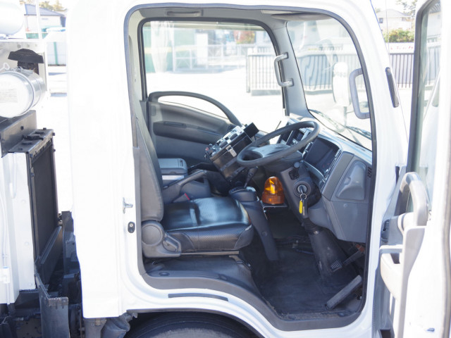 いすゞ エルフ 小型 その他 TPG-NMR85N(96151) 33枚目