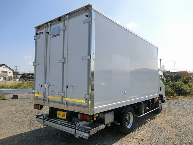 いすゞ エルフ 小型 アルミバン TPG-NPR85YN(96153) 2枚目